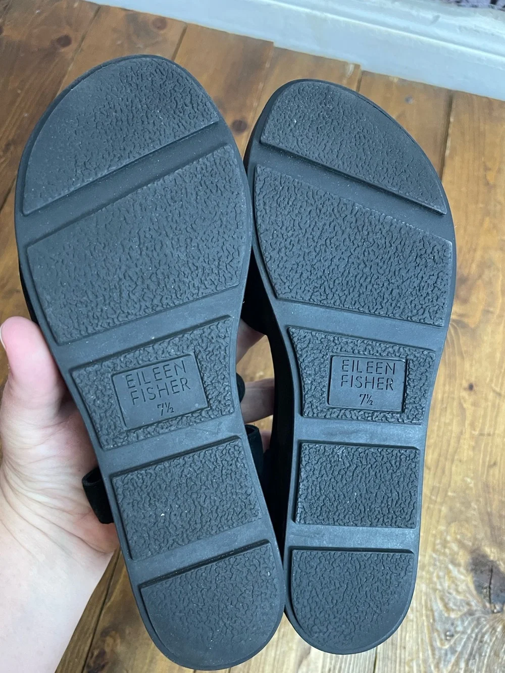 Eileen Fisher black leather platform sandals size 7.5
